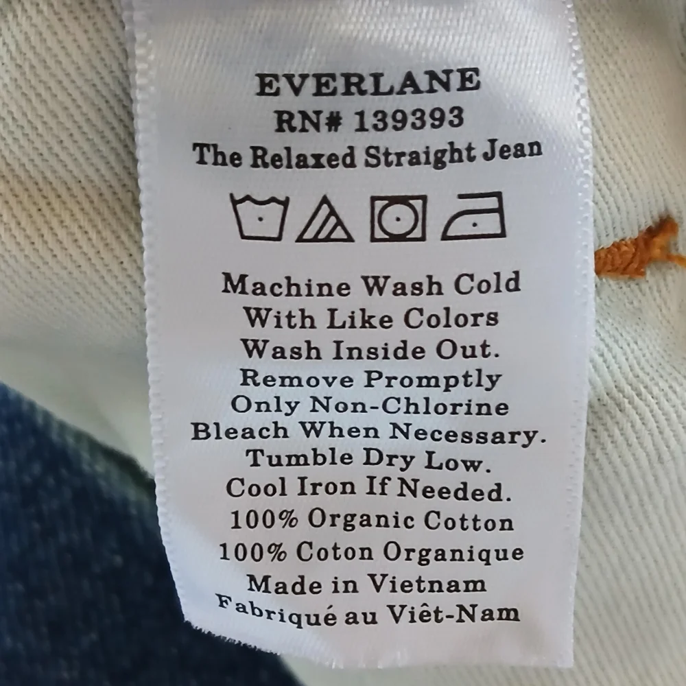 Everlane Blue Straight Leg Jeans Classic Style - (EUC) - Picture 7 of 10